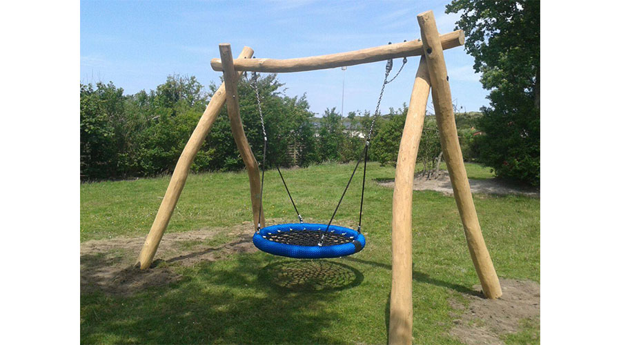 Tampa robinia vogelnestschommel Houten schommelframe met vogelnest zitting - Houten schommels - Robinia houten speeltoestellen - LuduQ speeltoestellen